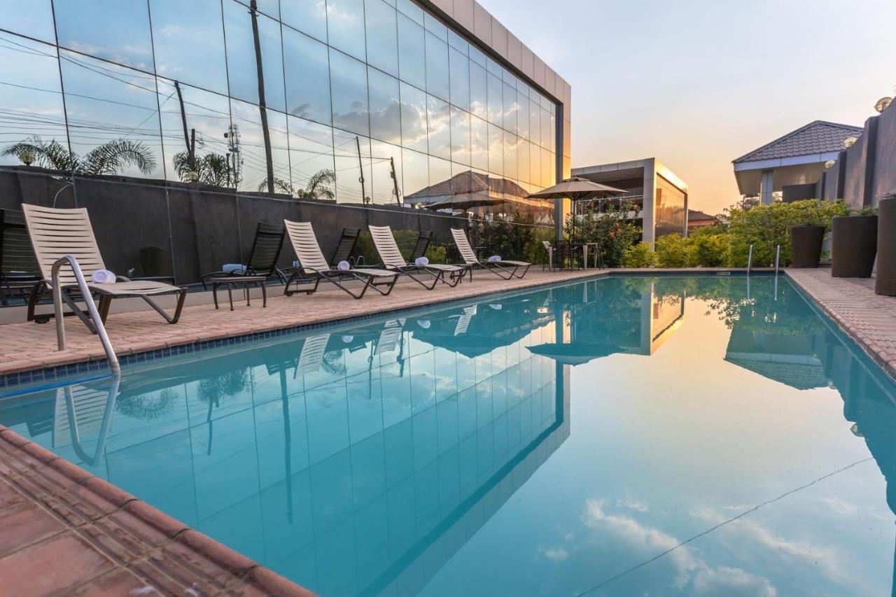 Fallsway Suites Lusaka Eksteriør bilde
