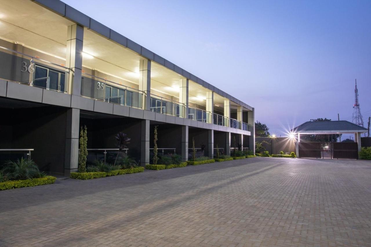 Fallsway Suites Lusaka Eksteriør bilde